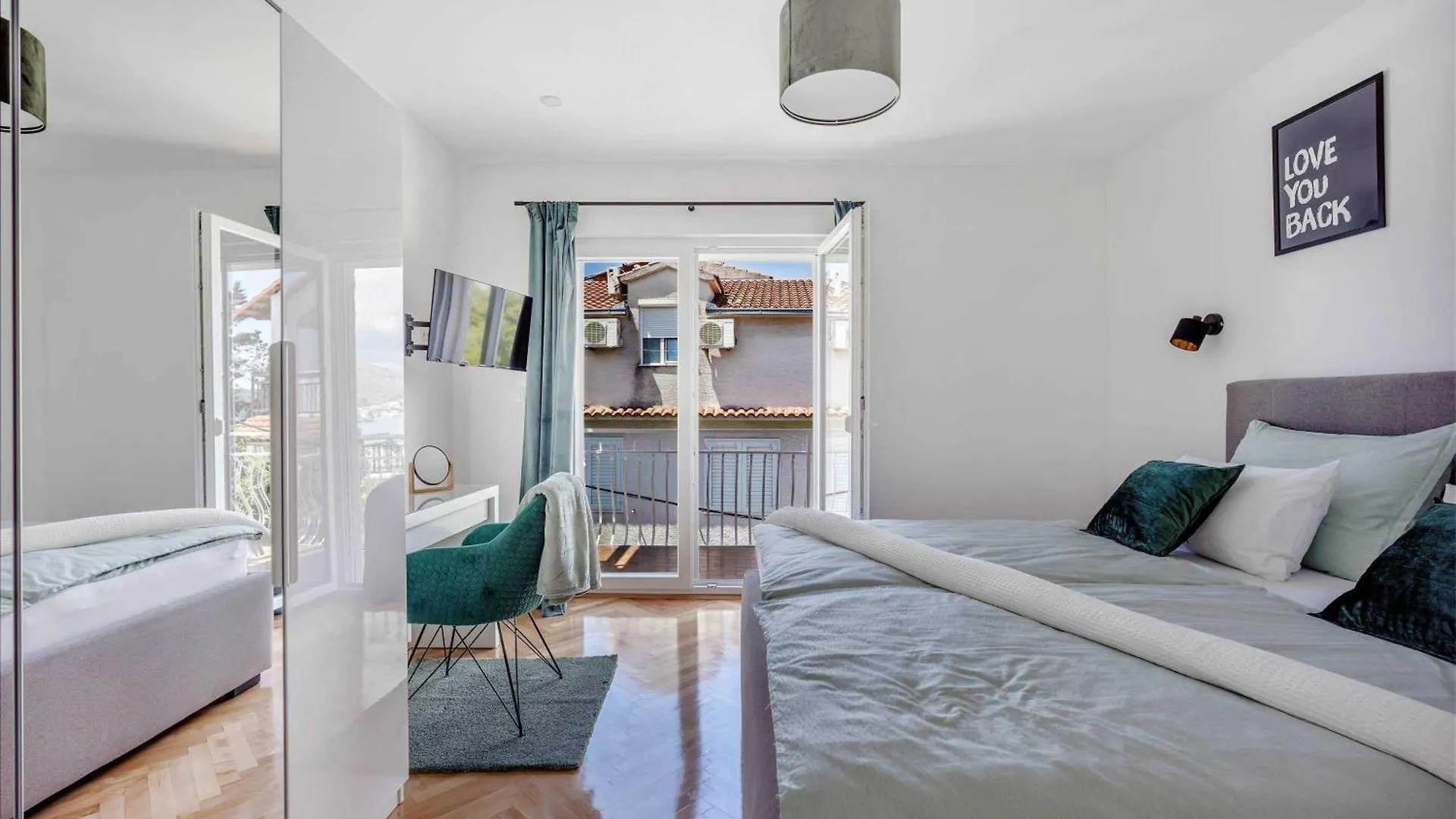 Elegant Tranquil Okrug Gornji Apartments Trogir 0*,