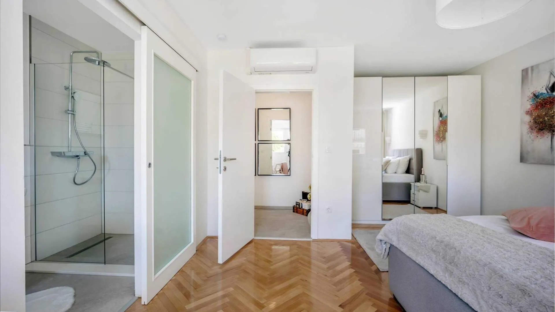 Elegant Tranquil Okrug Gornji Apartments Trogir